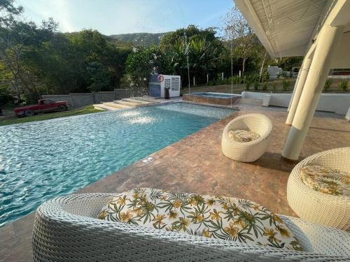 B&B Girardot City - Casa de Campo Morada San Gabriel - Bed and Breakfast Girardot City