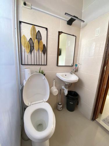 Bathroom, ONYX B&B Bed and Breakfast in San Carlos (Negros Occidental)
