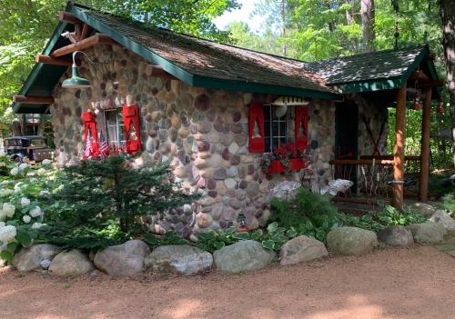 The croquet cabin your year round romantic escape