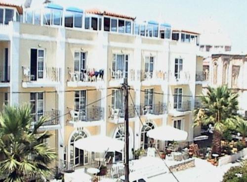 Amanda Hotel
