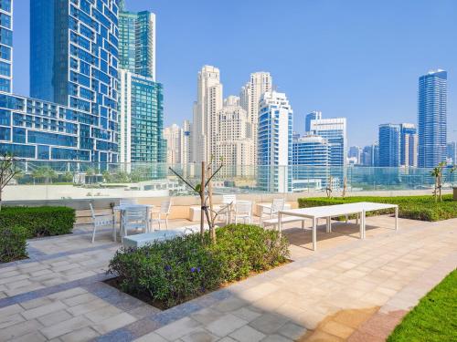 Gorgeous 1 BR with Private Terrace | Marina View - image 12