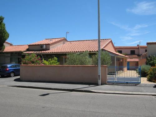 Villa 4 pièces, 10 couchages, jardin, terrasses, à 900m de la plage, Saint-Cyprien - FR-1-106-35 - Location, gîte - Saint-Cyprien