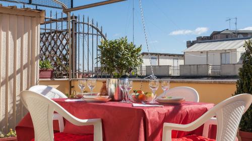 Rental in Rome Sistina View, Rome (photo 3)