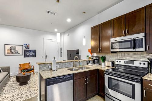 West End Duo Getaway and Gem in Nashville, USA