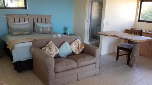 Studio with Sea View image 5