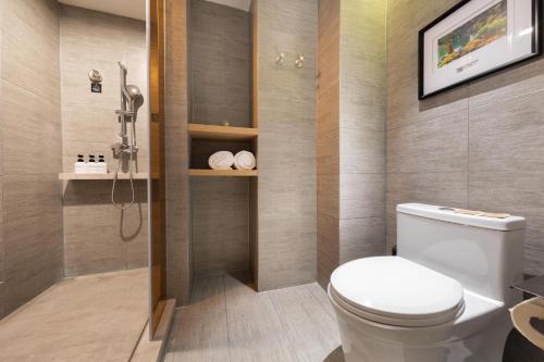 Atour Hotel South Jinan Industrial Road CBD – Jinan, WV