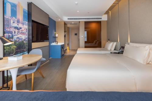 Atour Hotel South Jinan Industrial Road CBD – Jinan, WV