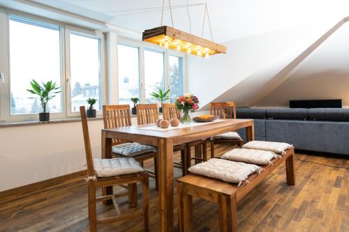 Hochwertiges Apartment / 120m² / Dachterrasse / Parking