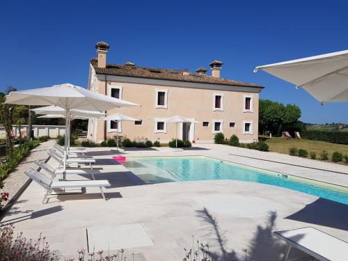 Villa Montefiore Country Resort - Accommodation - Borghetto