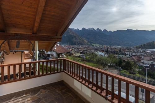  DolomiApartments - Casa Francy in Predazzo