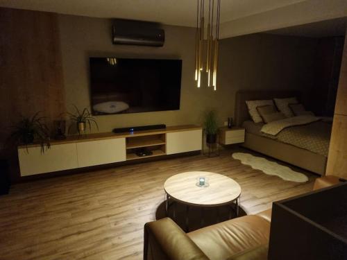 Krásný apartman s vybavením a bezplatným parkovanim - Apartment - Banská Bystrica