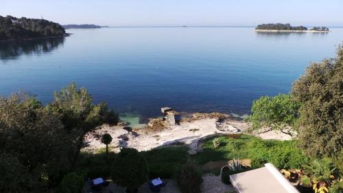 Rooms in Rovinj with sea view, balcony, air conditioning, WiFi 81-1, Rovigno (Rovinj) (foto 5)