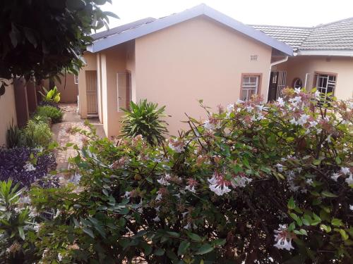 Vuya Nathi Bed and Breakfast