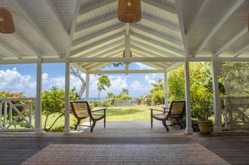 Villa La Vanille à Marie Galante - vue mer & piscine (Villa La Vanille a Marie Galante - vue mer & piscine) in แกรนด์-บูร์ก