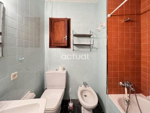 Three-Bedroom Apartment image 9