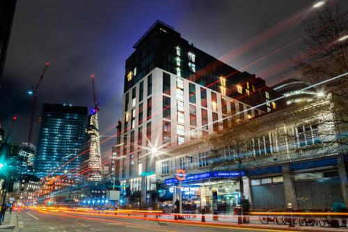 Leonardo Hotel London Aldgate - formerly Hotel Saint, Londýn