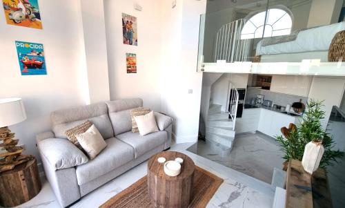New beachfront duplex - sleeps up to 4, Gibraltar (foto 4)