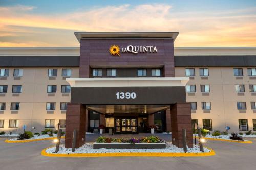 La Quinta by Wyndham Des Moines West Clive