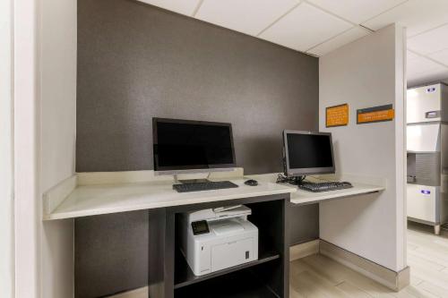 La Quinta by Wyndham Des Moines West Clive La Quinta by Wyndham Des Moines West Clive