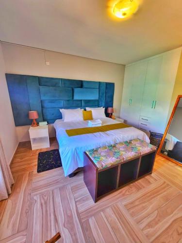 1 queen bed