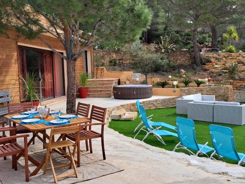 Villa avec jacuzzi sur les hauteurs de La Ciotat