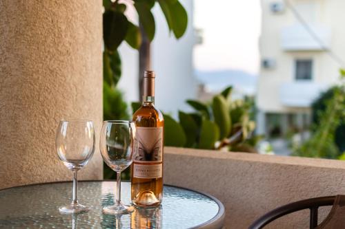  Studio Rosa on the beach in Kalamata