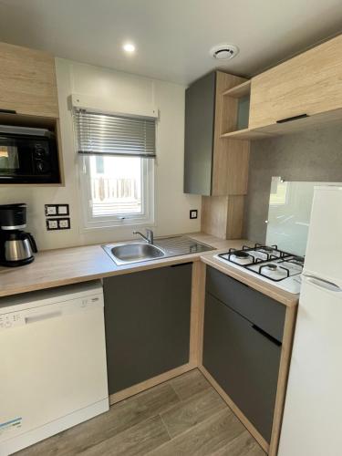 4 bedrooms, 7 beds