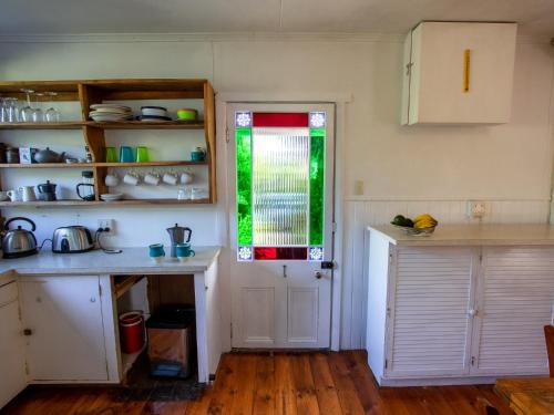 Kereru Cottage - Pohara Holiday Home