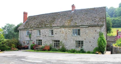 The Harp Inn