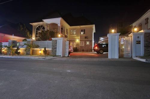 B&B Abuja - Captain's Residence - Bed and Breakfast Abuja