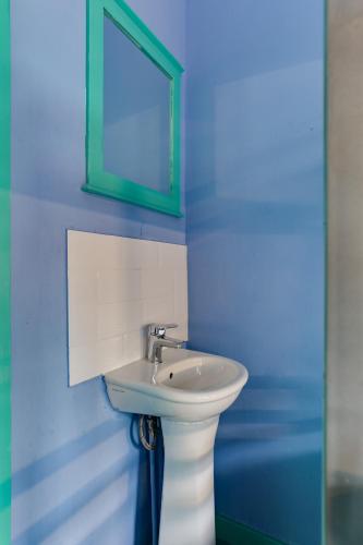 Clink261 Hostel - image 6