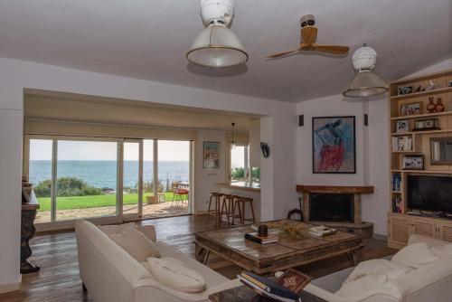 Beachfront best views villa in Punta Paloma, Tarifa