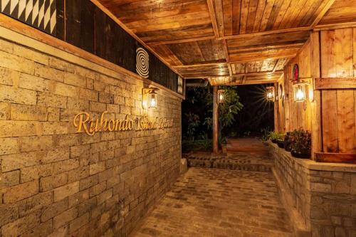 Ruhondo Island Retreat in รูเฮนเกรี