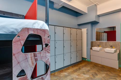 叮噹 261旅館 (Clink 261 Hostel) in 倫敦