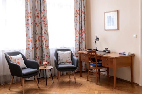 Two-Bedroom Apartment image 8