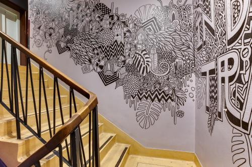 Clink261 Hostel - image 14