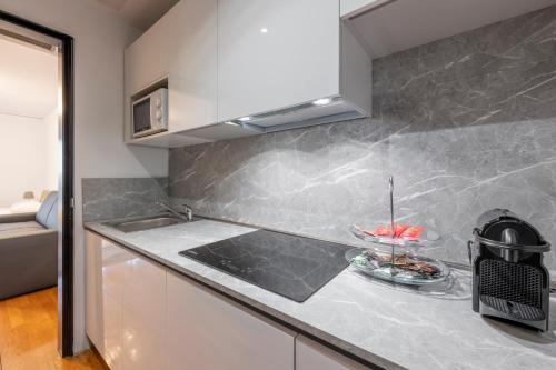 Milan Royal Suites - Centro Duomo - image 11