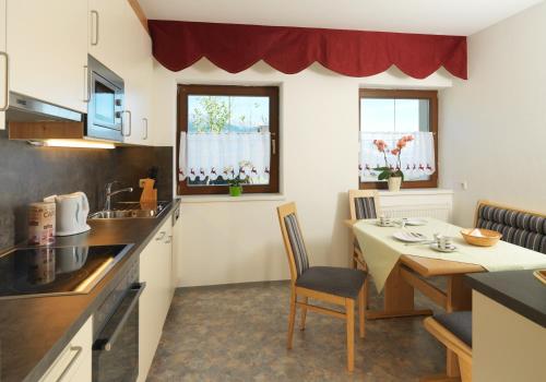 Hotel Garni Schieferle – Mutters, IL