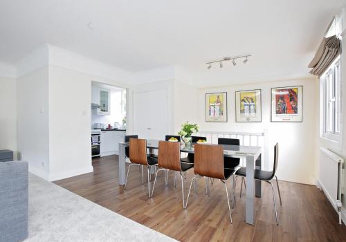 Hyde Park Mews London w2 - Zone 1 - image 9