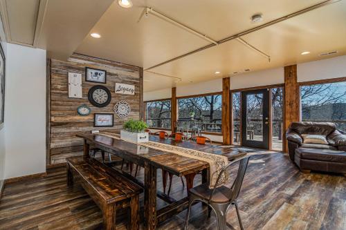Ozark Outdoor Legacy in Ridgedale, USA