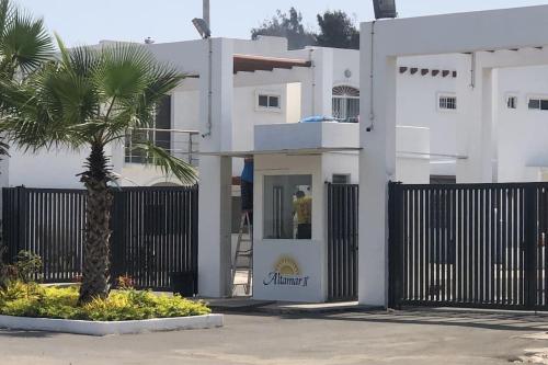 Departamento 104 Altamar II (Vista Playa) in Playas Villamil