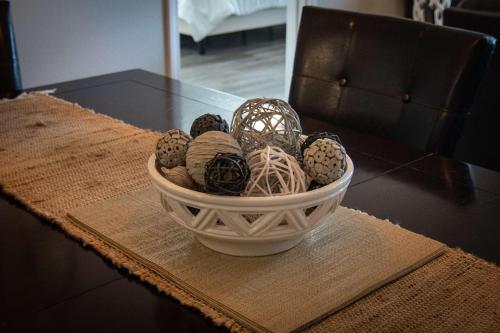 Three-Bedroom Apartment image 10