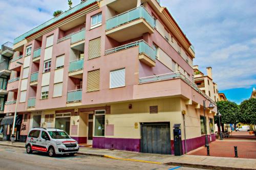 Isabel - modern apartment in the center of Moraira - image 2
