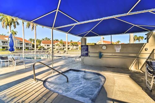 St Pete Condo with Private Lanai and Community Pool!