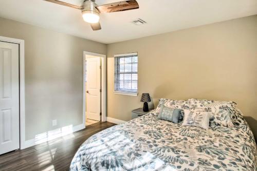 Relaxing Pensacola Getaway with Volleyball Net! - image 12