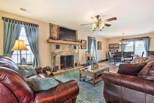 Joshuas Lodge - The Family Fun Place! - image 12