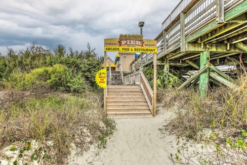 Condo with Pool and Beach Access 1 Mi to Pier! - image 10