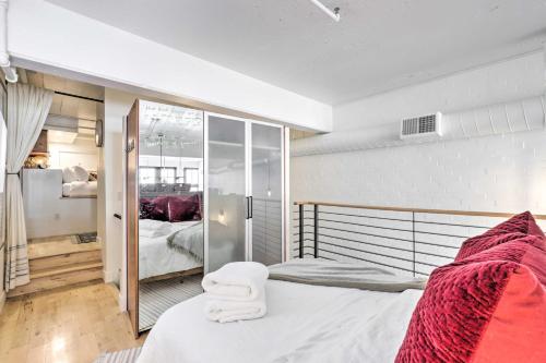 Chic SLC Downtown Studio Loft Walk to Shops Chic SLC Downtown Studio Loft Walk to Shops