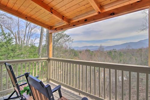 Log Cabin with Pool Table and Hot Tub in Gatlinburg! - image 29