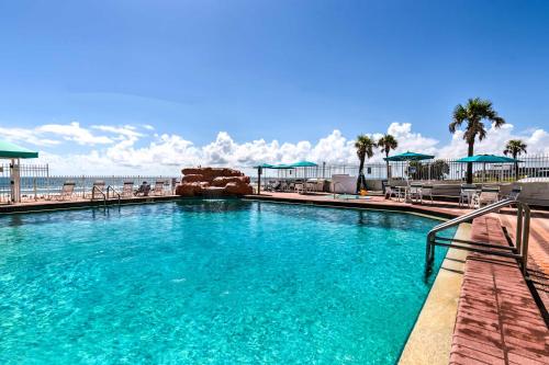 Daytona Beach Resort Condo 1 Mi to Ocean Center! in Daytona Beach, USA